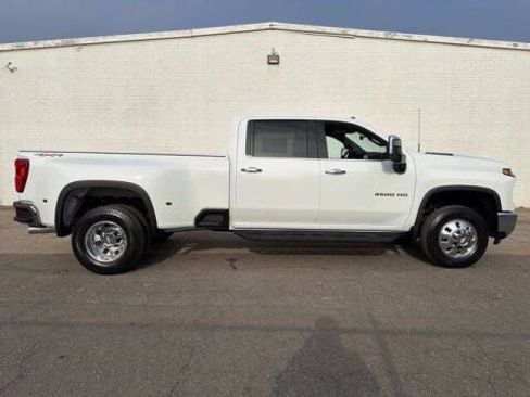 New 2026 Chevrolet Silverado 3500 LTZ w/ LTZ Convenience Package AWD/4WD image 58