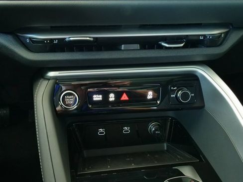 New 2025 Audi Q5 Premium Plus image 24