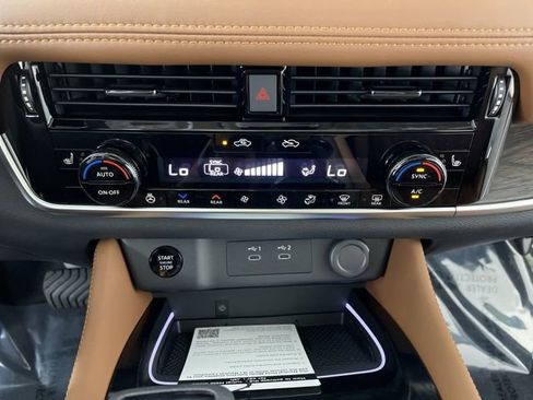 New 2026 Nissan Rogue Platinum image 26