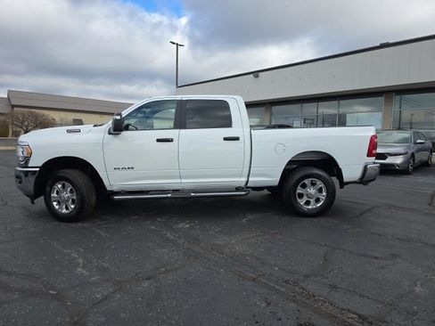Used 2024 RAM 2500 Big Horn w/ Safety Group image 3