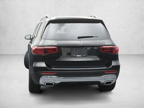 Certified 2025 Mercedes-Benz GLB 250 4MATIC image 5
