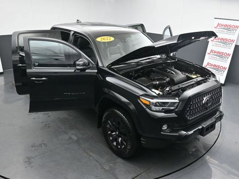 Used 2022 Toyota Tacoma Limited w/ Nightshade Package image 36