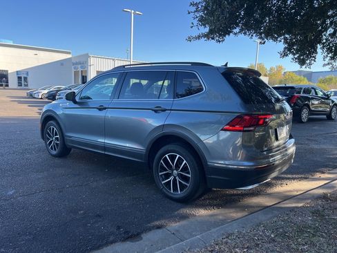 Used 2021 Volkswagen Tiguan SE image 5