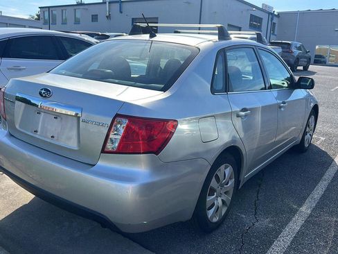 Used 2011 Subaru Impreza 2.5i AWD/4WD image 4