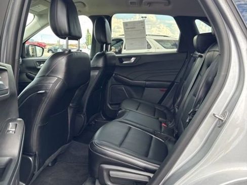 Certified 2023 Ford Escape Platinum w/ Class II Trailer Tow Package AWD/4WD image 12