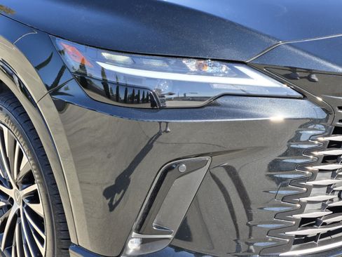 Certified 2025 Lexus RX 350 Premium Plus w/ Accessory Package (Z1) FWD image 34