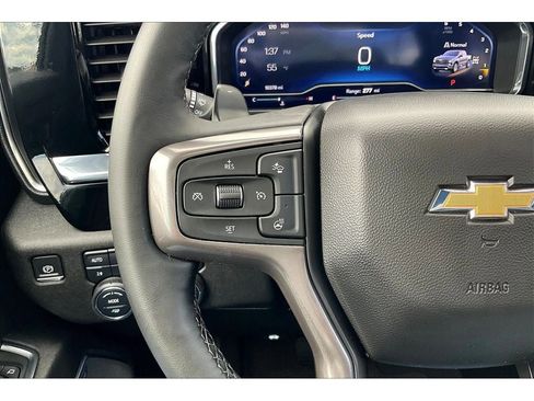 Used 2024 Chevrolet Silverado 1500 High Country AWD/4WD image 19