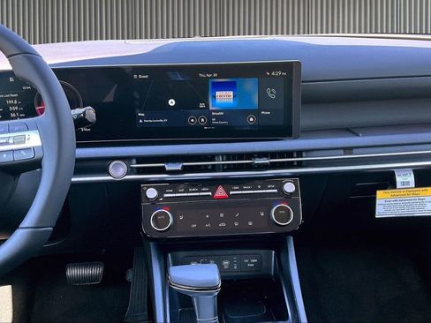 New 2026 Hyundai Tucson SEL FWD image 8