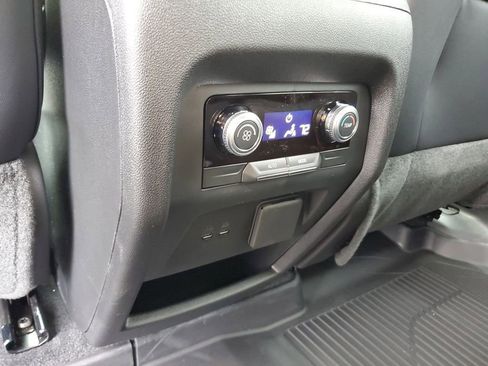 New 2026 GMC Acadia Elevation image 13