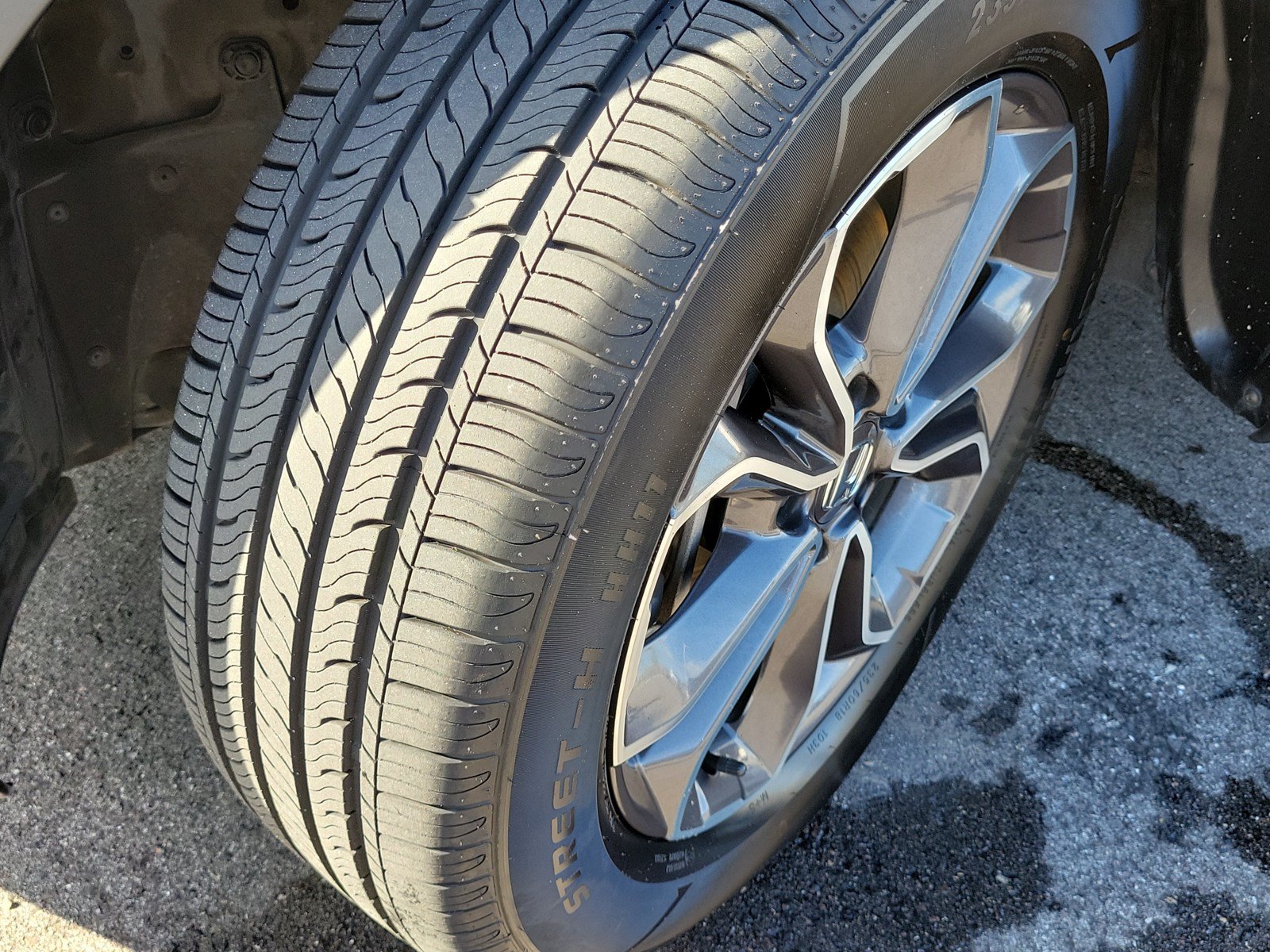 Used 2020 Honda CR-V EX-L image 11