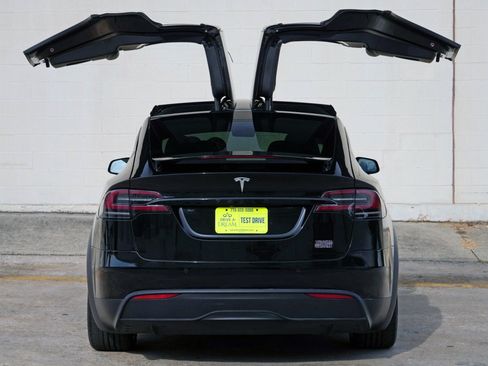 Used 2022 Tesla Model X Plaid AWD/4WD image 52