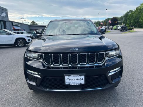 Used 2023 Jeep Grand Cherokee 4WD 4xe image 7