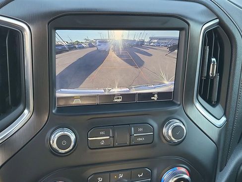 Used 2021 GMC Sierra 1500 AT4 image 7