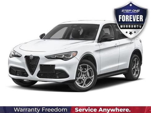New 2025 Alfa Romeo Stelvio Sprint AWD/4WD image 14
