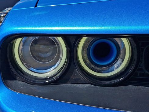 Used 2019 Dodge Challenger SXT w/ Blacktop Package RWD image 8