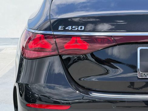 New 2026 Mercedes-Benz E 450 4MATIC Sedan image 9