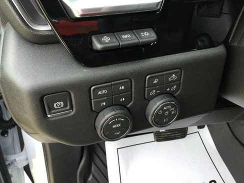 New 2026 Chevrolet Silverado 1500 LTZ w/ LTZ Premium Package image 12