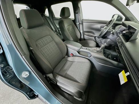 Certified 2026 Honda HR-V Sport image 7
