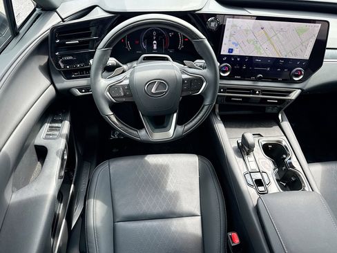 Used 2024 Lexus RX 350 Premium Plus FWD image 17