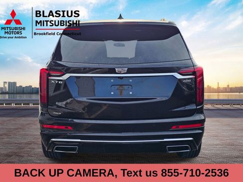 Used 2024 Cadillac XT6 Premium Luxury image 8