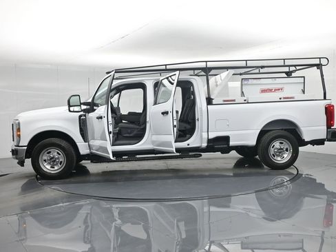 New 2026 Ford F350 XL w/ XL Driver Assist Package RWD image 4