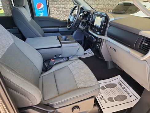 Used 2023 Ford F150 XLT AWD/4WD image 12