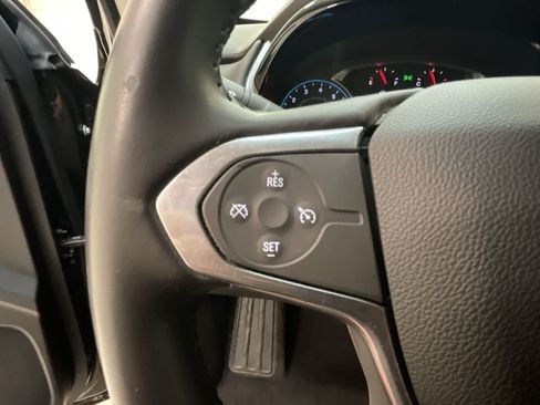 Used 2019 Chevrolet Traverse LT w/ LT Premium Package FWD image 12