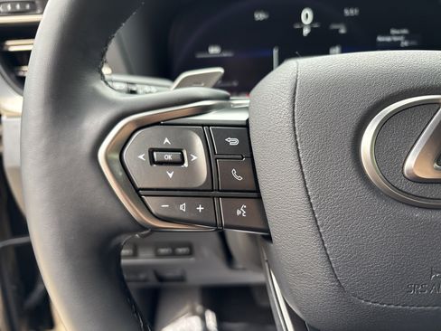 Used 2025 Lexus GX 550 image 19