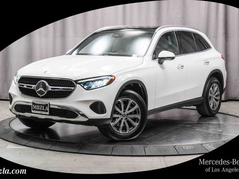 Certified 2026 Mercedes-Benz GLC 300 image 1
