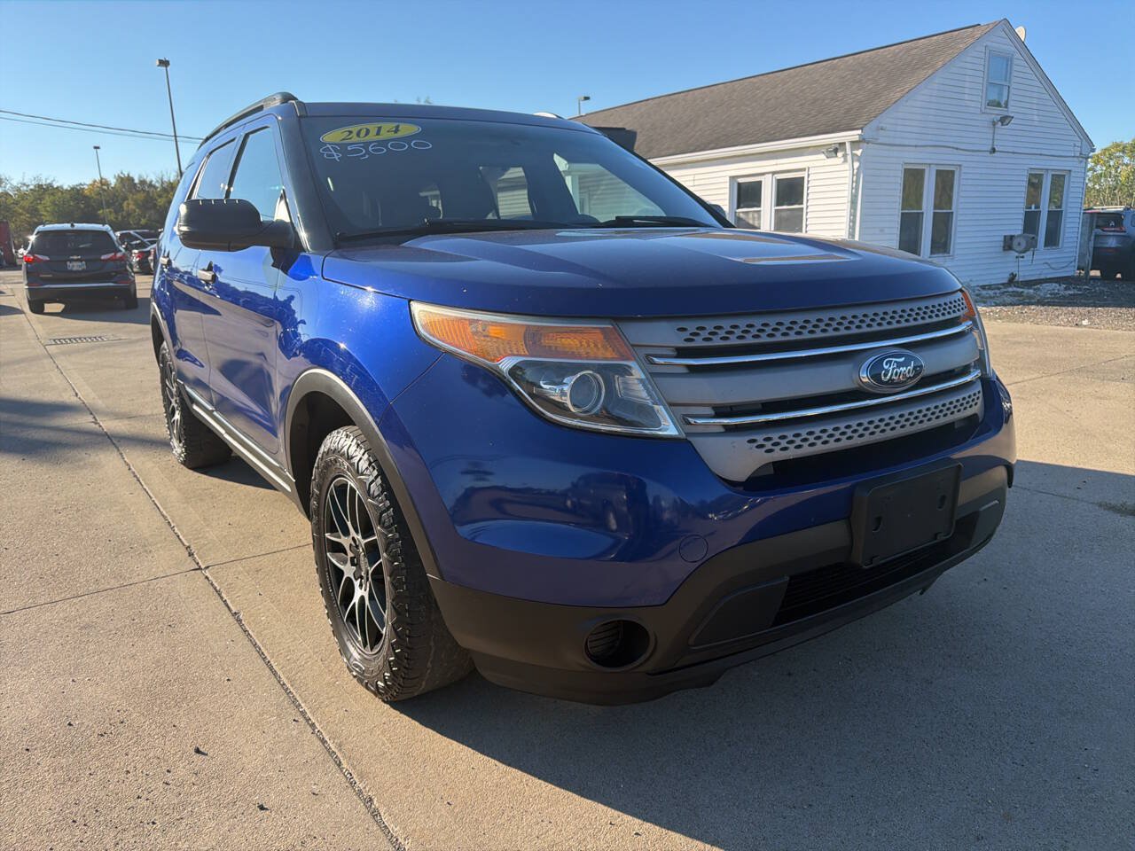 Used 2014 Ford Explorer 4WD image 2