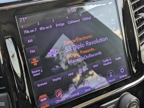 Used 2020 Jeep Grand Cherokee Summit AWD/4WD image 15
