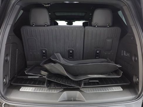 Used 2025 GMC Yukon AT4 Ultimate image 21