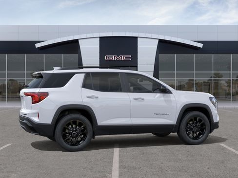 New 2026 GMC Terrain Elevation w/ Elevation Premium Package FWD image 29