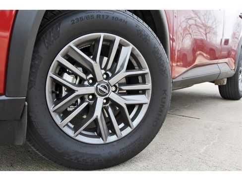 Used 2026 Nissan Rogue S image 28