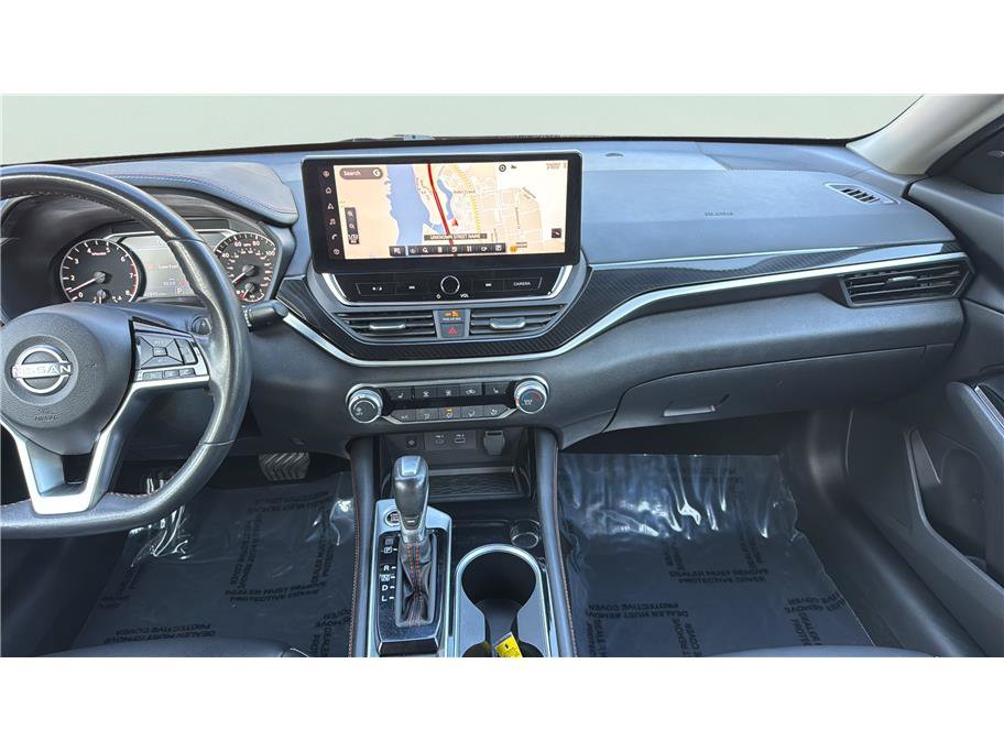 Used 2023 Nissan Altima 2.5 SR w/ SR Premium Package AWD/4WD image 17