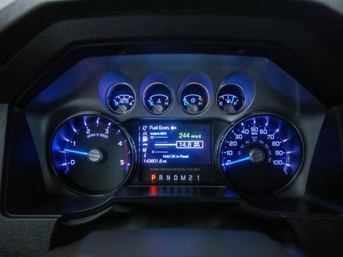 Used 2016 Ford F250 Platinum w/ FX4 Off-Road Package image 8