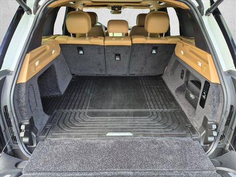 Certified 2023 Land Rover Range Rover SE AWD/4WD image 6
