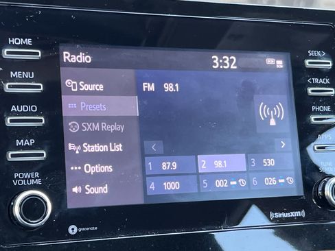 Certified 2021 Toyota Camry LE FWD image 18