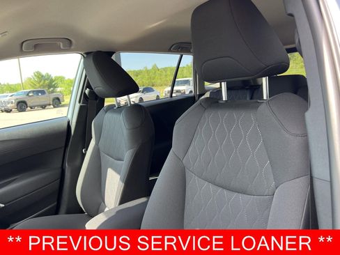 Used 2026 Toyota Corolla Cross LE AWD/4WD image 2