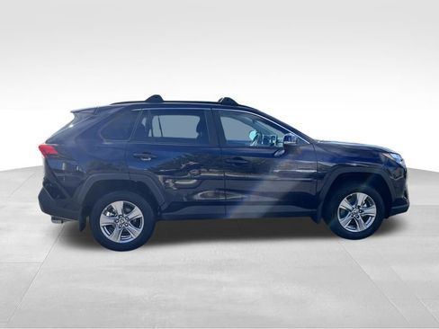 Used 2024 Toyota RAV4 XLE w/ Convenience Package image 2