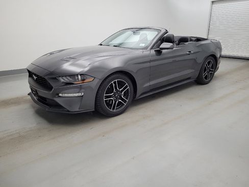 Used 2018 Ford Mustang Premium w/ Equipment Group 201A RWD image 2
