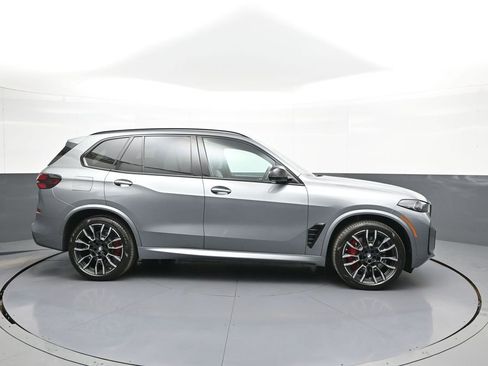 Used 2024 BMW X5 M60i AWD/4WD image 5