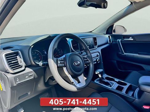 Used 2020 Kia Sportage LX FWD image 8