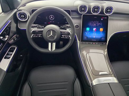 New 2026 Mercedes-Benz GLC 300 image 10
