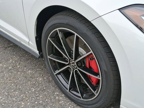 New 2026 Volkswagen Jetta GLI Autobahn FWD image 7