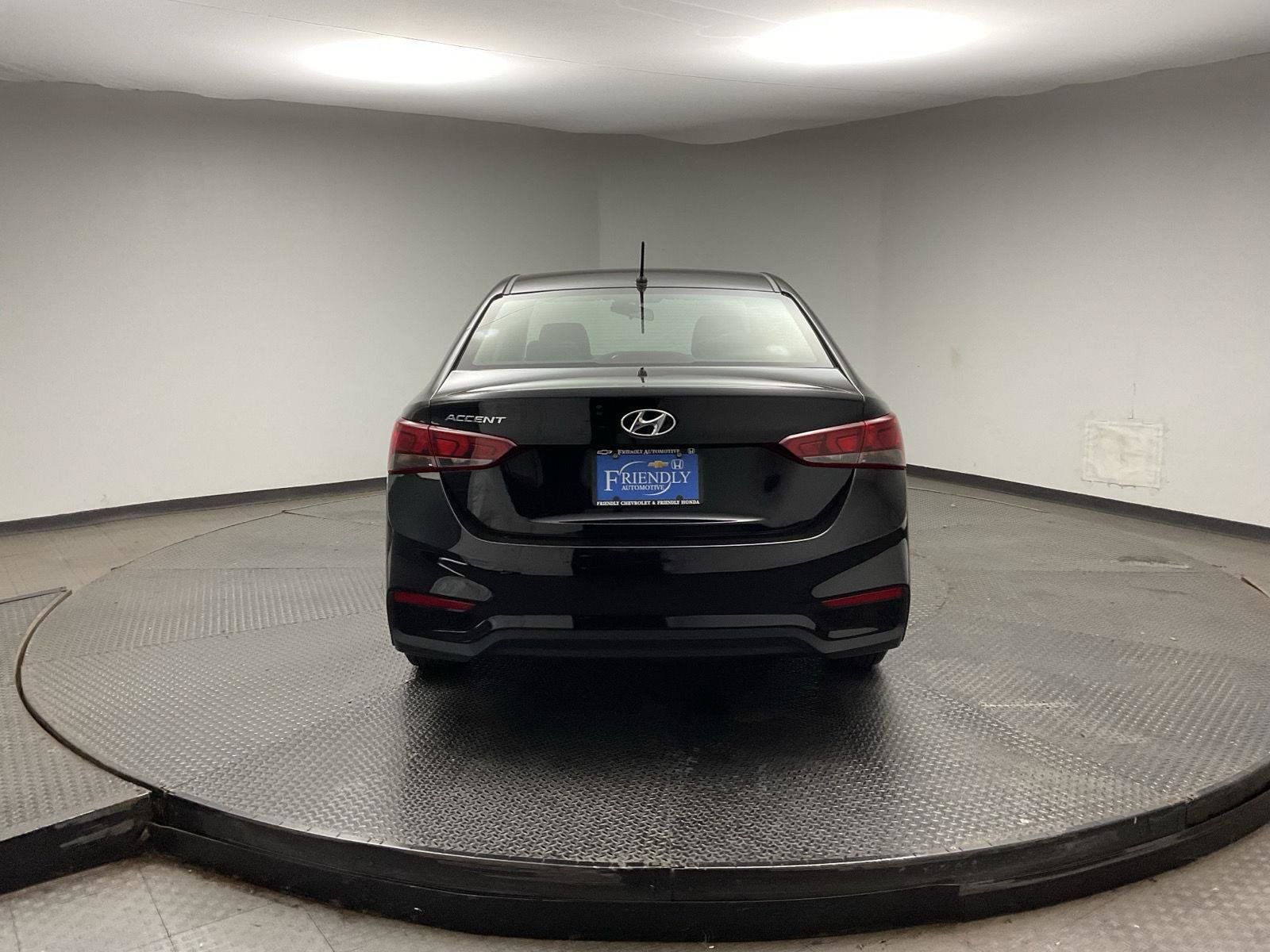 Used 2022 Hyundai Accent SE FWD image 6