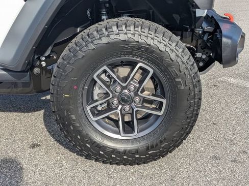 New 2026 Jeep Gladiator Mojave AWD/4WD image 12