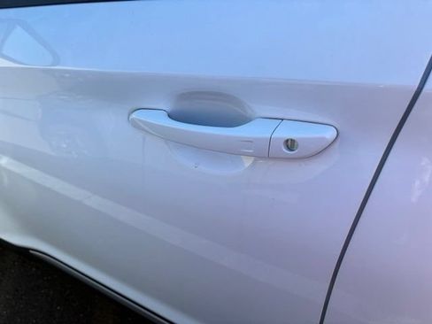 Certified 2023 Hyundai Kona Limited AWD/4WD image 2