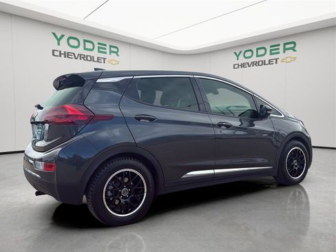 Used 2021 Chevrolet Bolt LT image 6