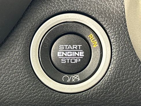 Used 2022 RAM 3500 Laramie w/ Max Tow Package image 25